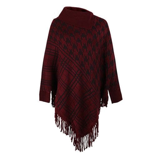 Neuleponcho korkealla kauluksella