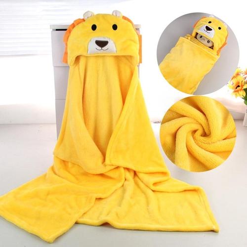 Vauvan kylpyponcho hupulla
