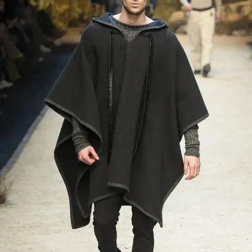 Muodikas miesten poncho hupulla