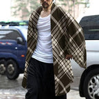 Hienosti ruudullinen miesten poncho