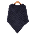 Raidallinen turkisnaisten poncho