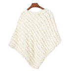 Raidallinen turkisnaisten poncho