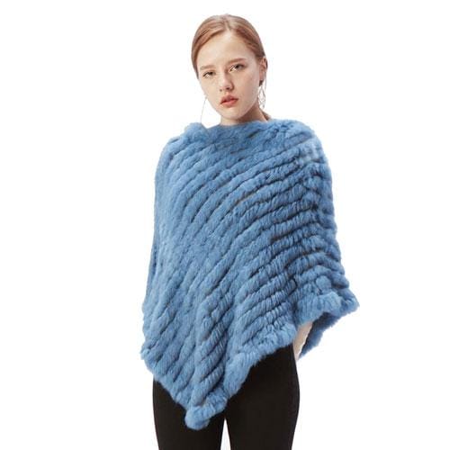 Raidallinen turkisnaisten poncho