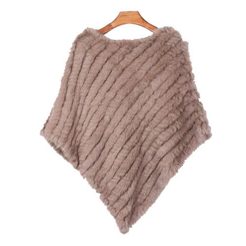 Raidallinen turkisnaisten poncho
