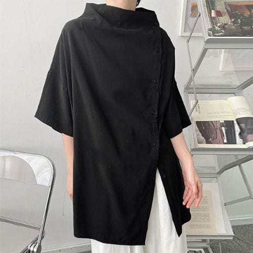 Pitkä, hieno miesten poncho