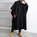 Pitkä urbaani streetwear-poncho