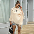 Poncho nappikauluksella