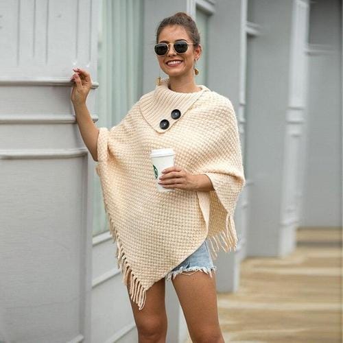 Poncho nappikauluksella