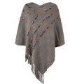 Lämmin poncho viitta