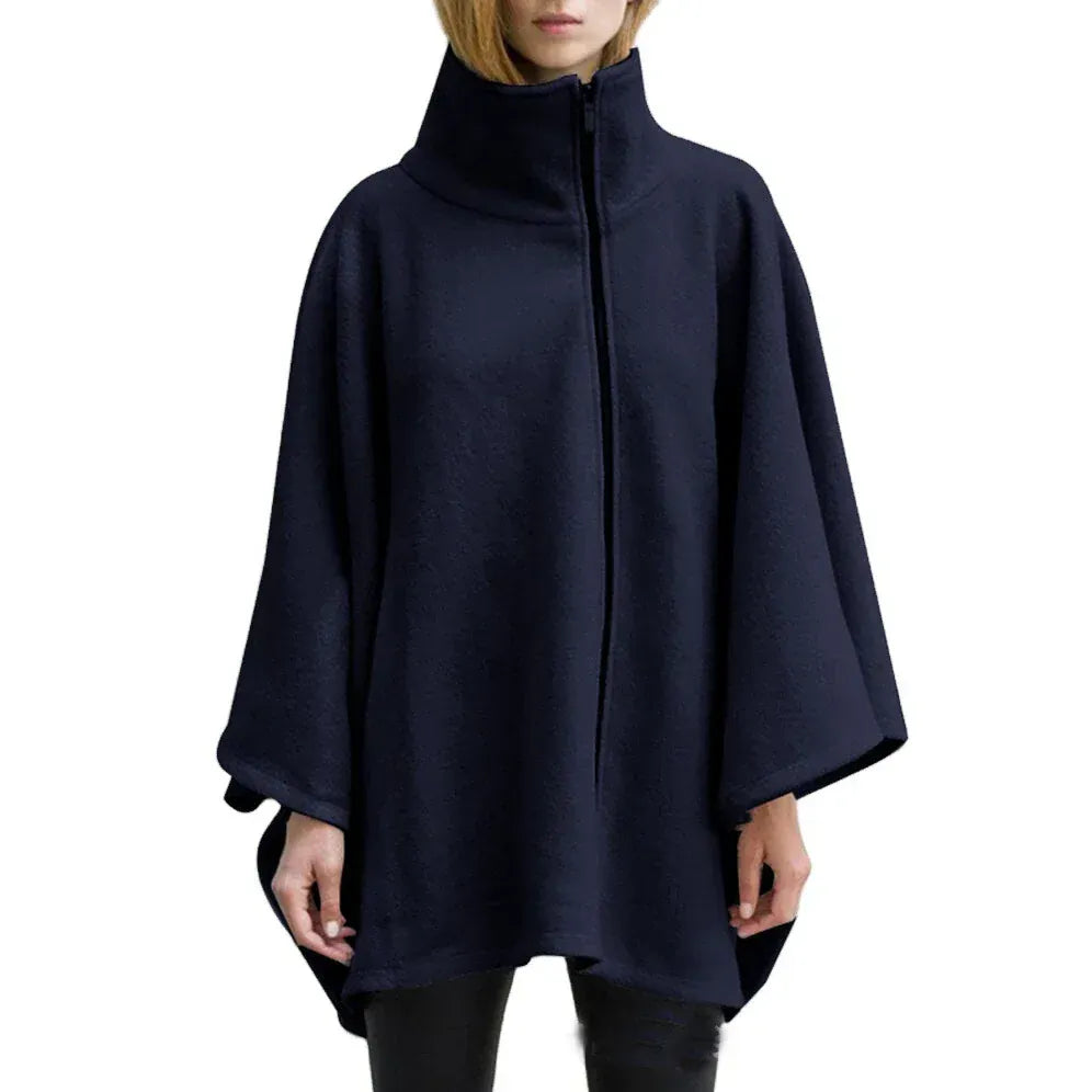 Talvi-fleece-poncho pystypäällyksellä, reilu leikkaus