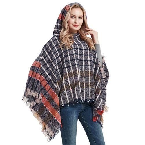 Kesäinen naisten poncho hupulla